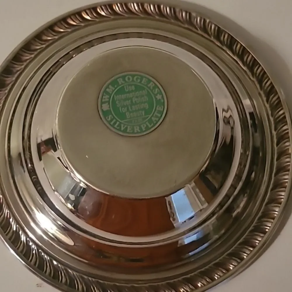 W.M.Rogers Condiment Set